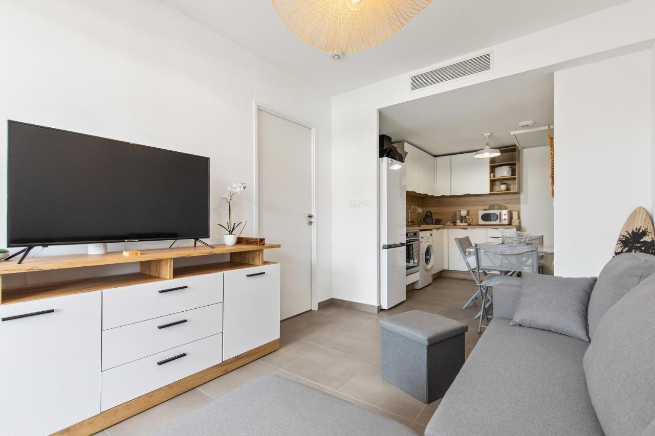 Le Corinthe - Appt Classe 3 Etoiles Et Climatise Marseillan  Extérieur photo